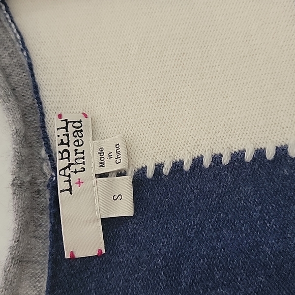 Label + Thread Wool Cashmere Colorblock Sweater | Grey Navy Cream | Size S - Picture 8 of 13